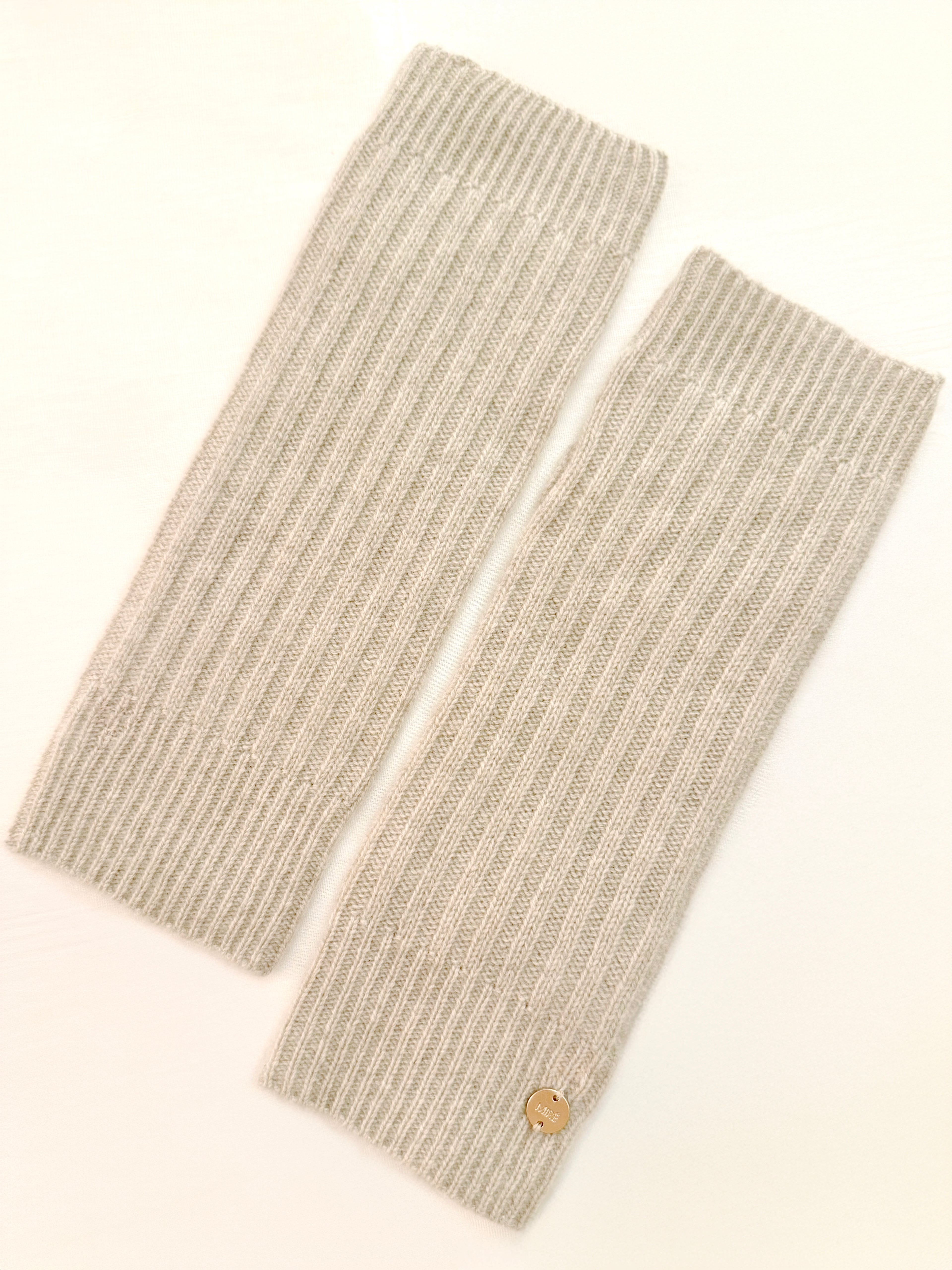 MIRÉ Cashmere Hand Warmers - Oat