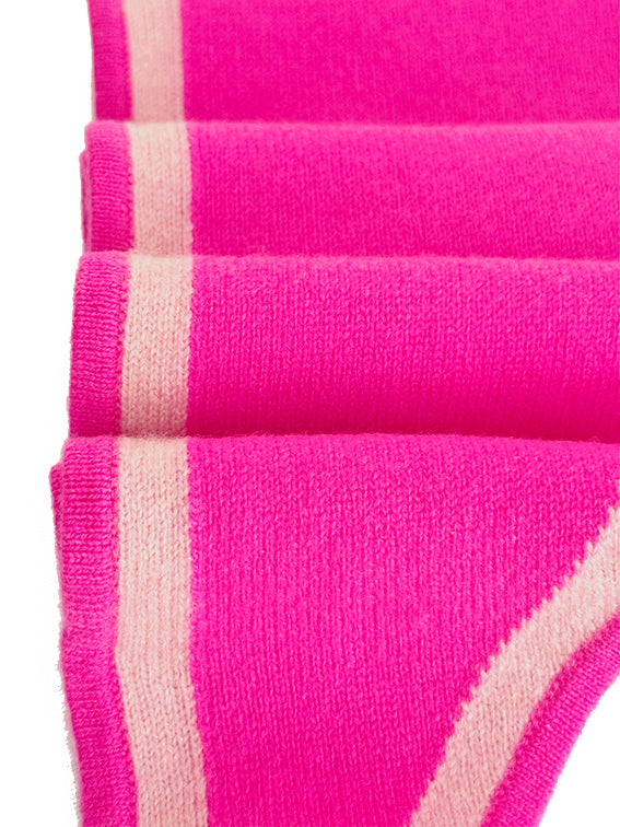 MIRÉ Cashmere Triangle Scarf - Magenta