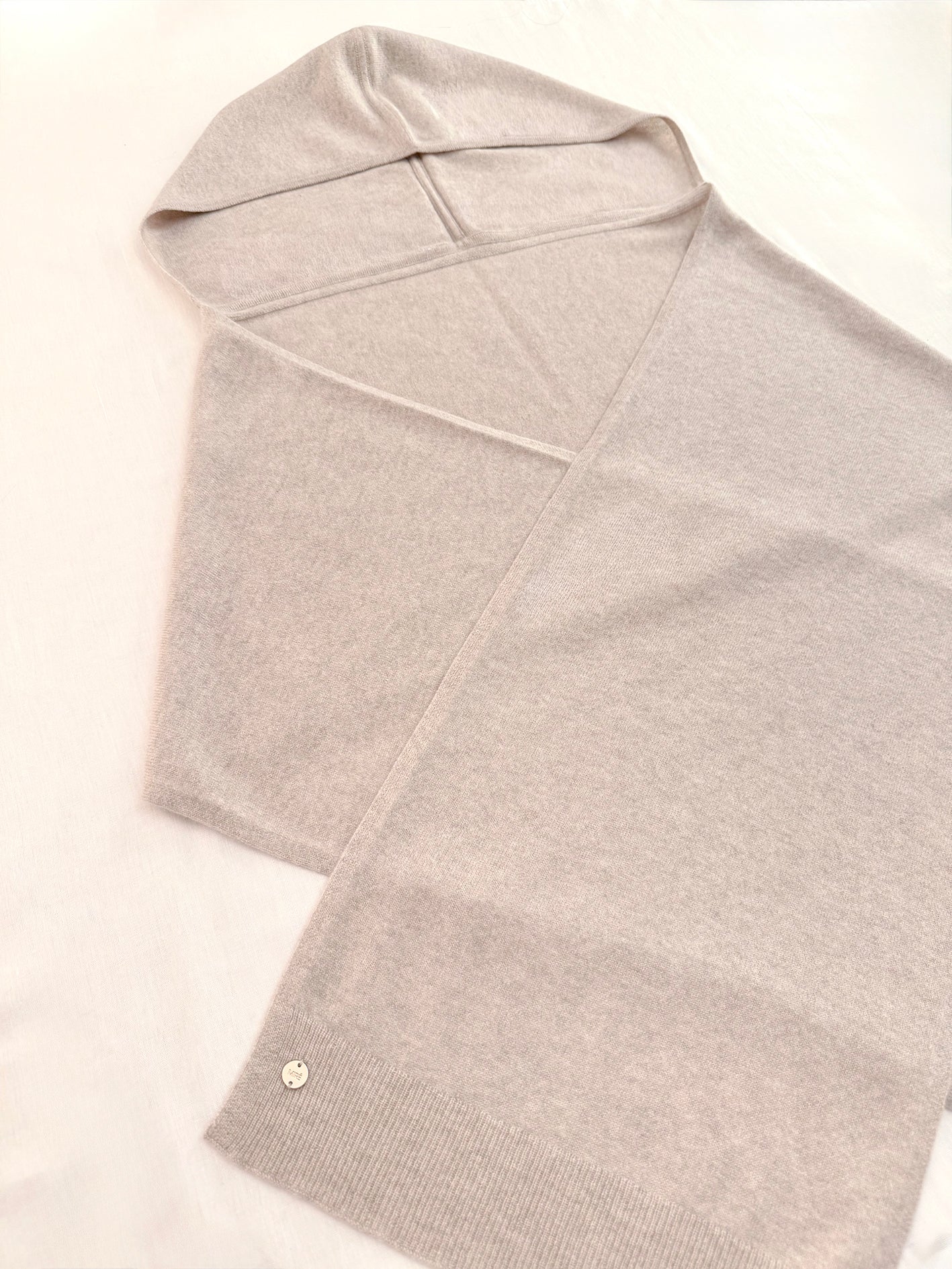 MIRÉ Cashmere Hoodie Scarf - Oat