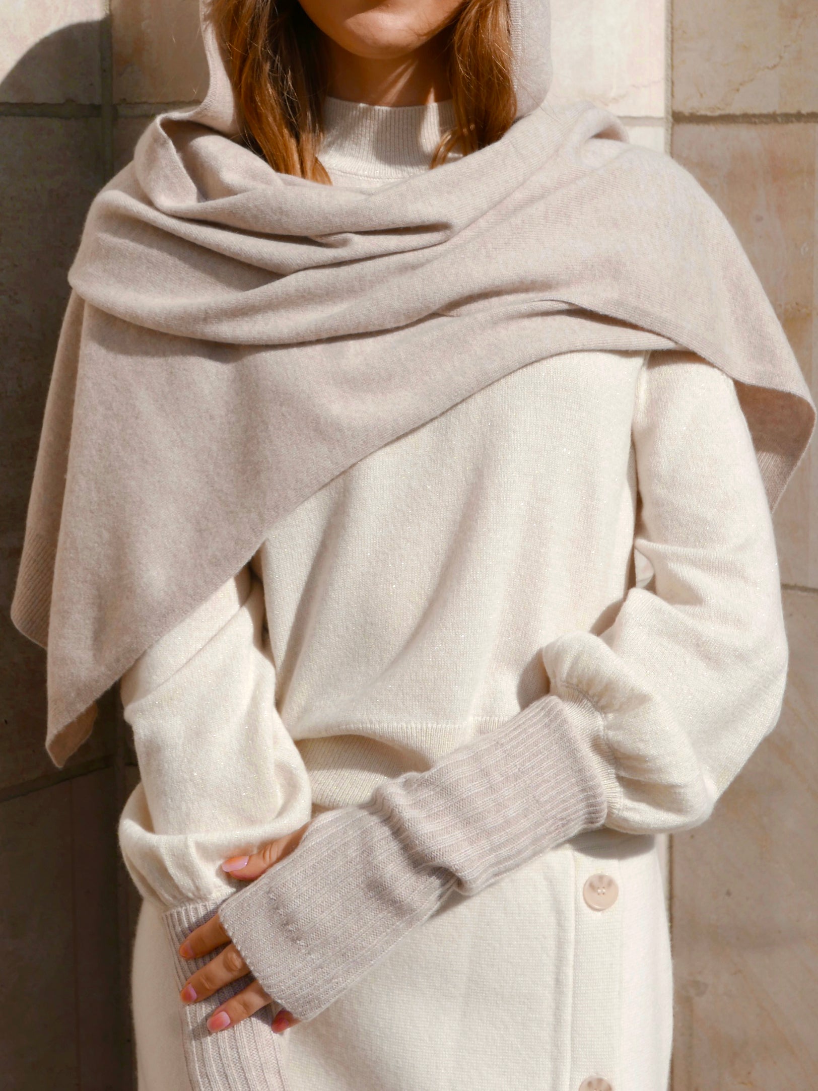 MIRÉ Cashmere Hoodie Scarf - Oat