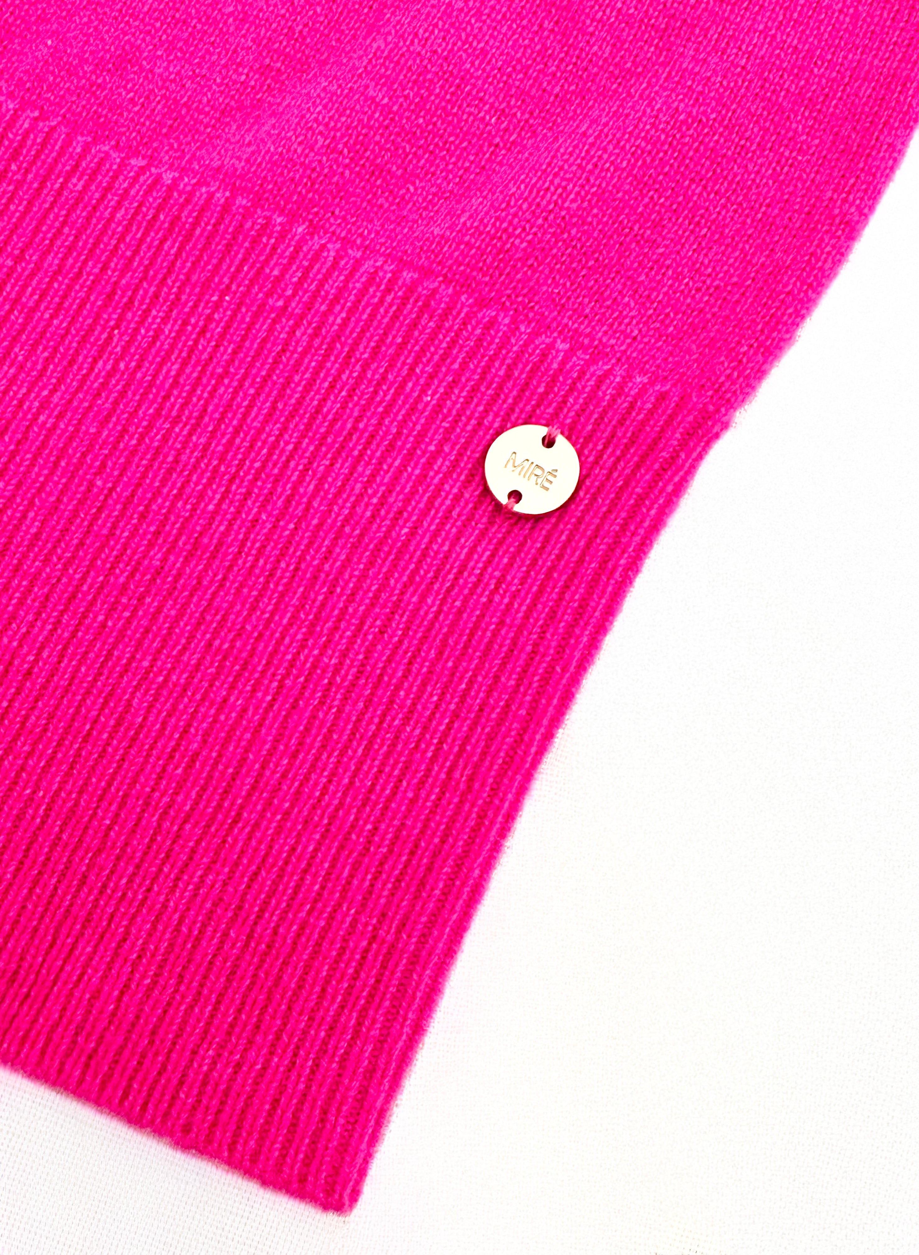 MIRÉ Cashmere Round Neck Sweater - Magenta