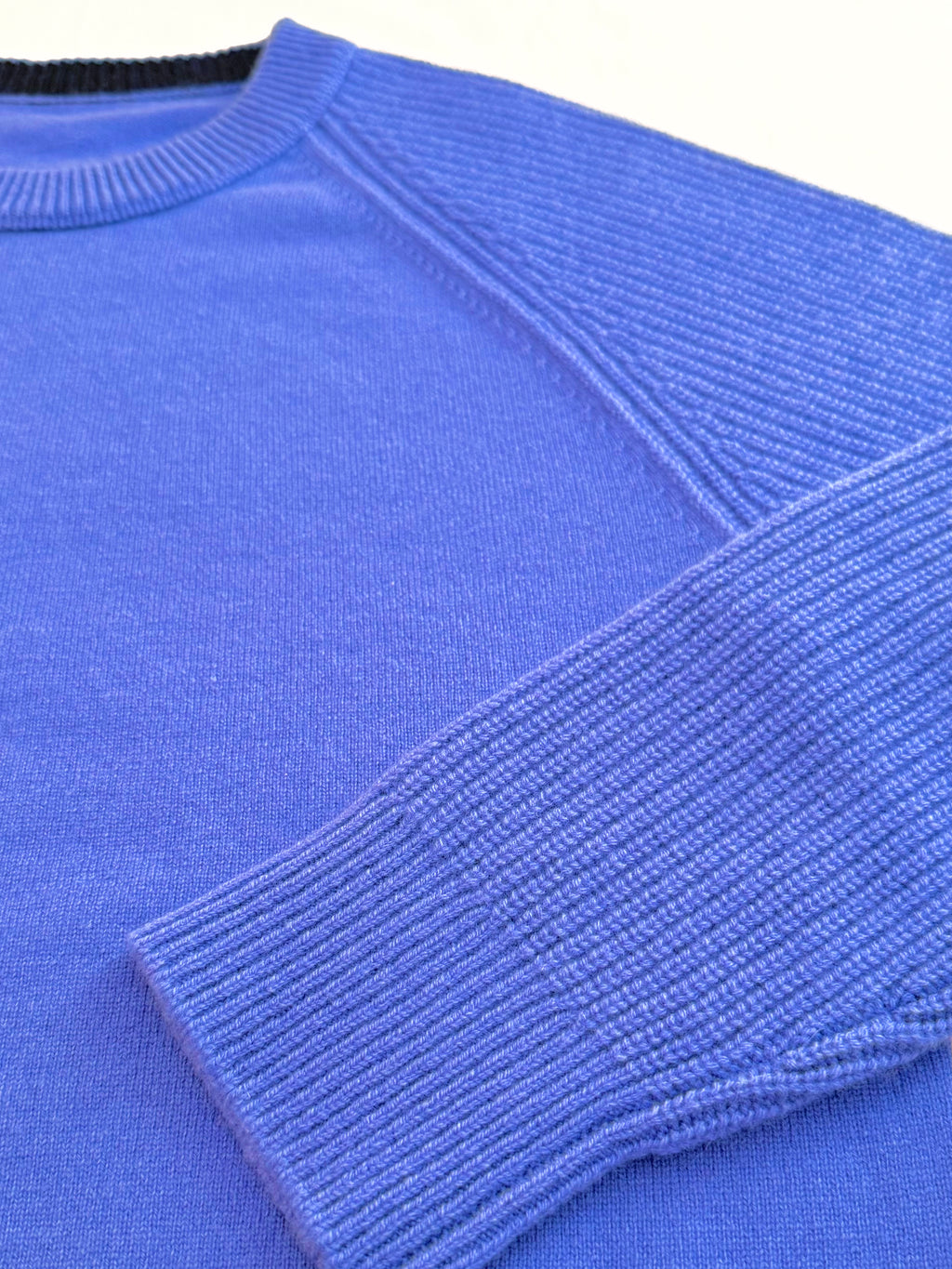 MIRÉ Cashmere Round Neck Sweater - Sky blue