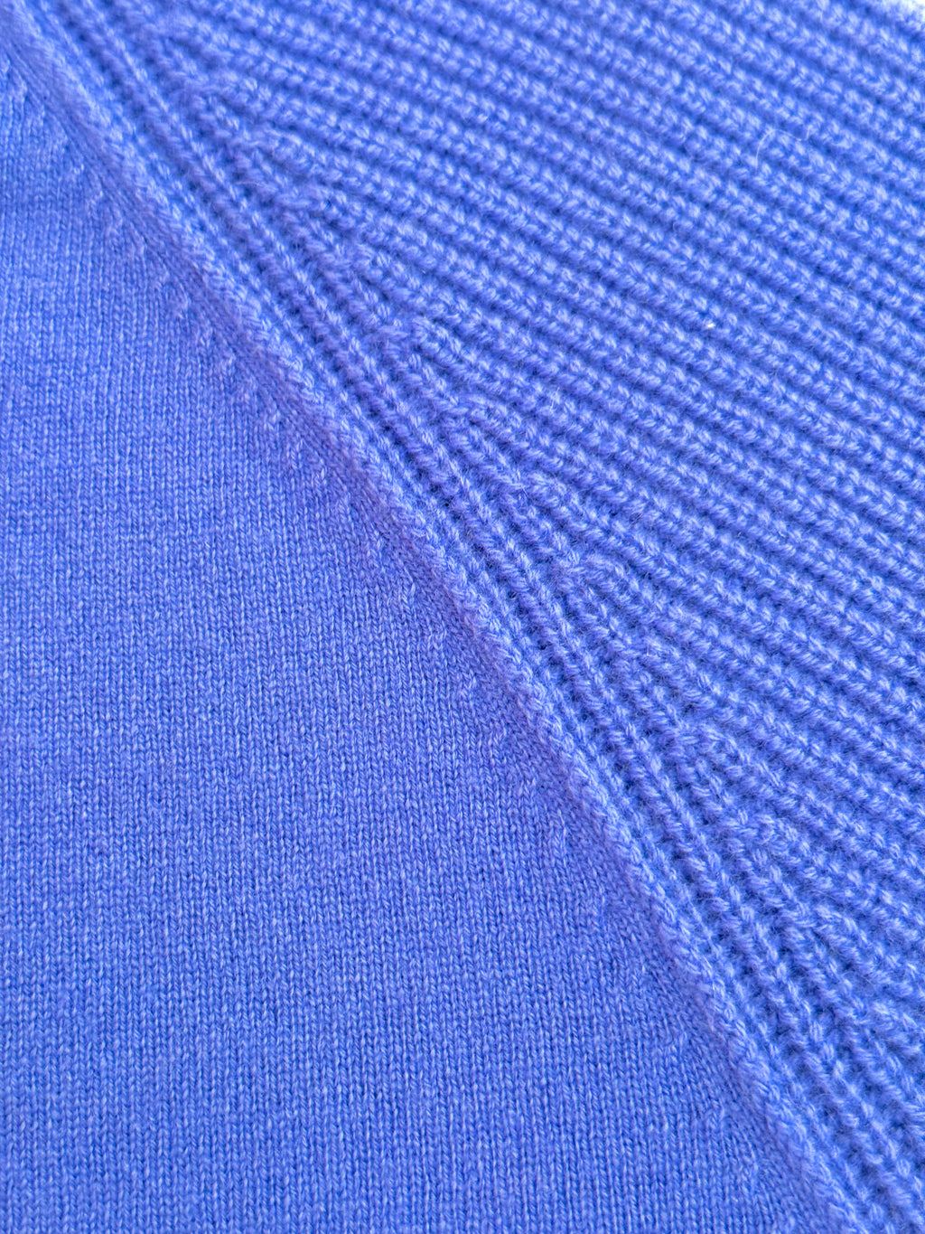 MIRÉ Cashmere Round Neck Sweater - Sky blue