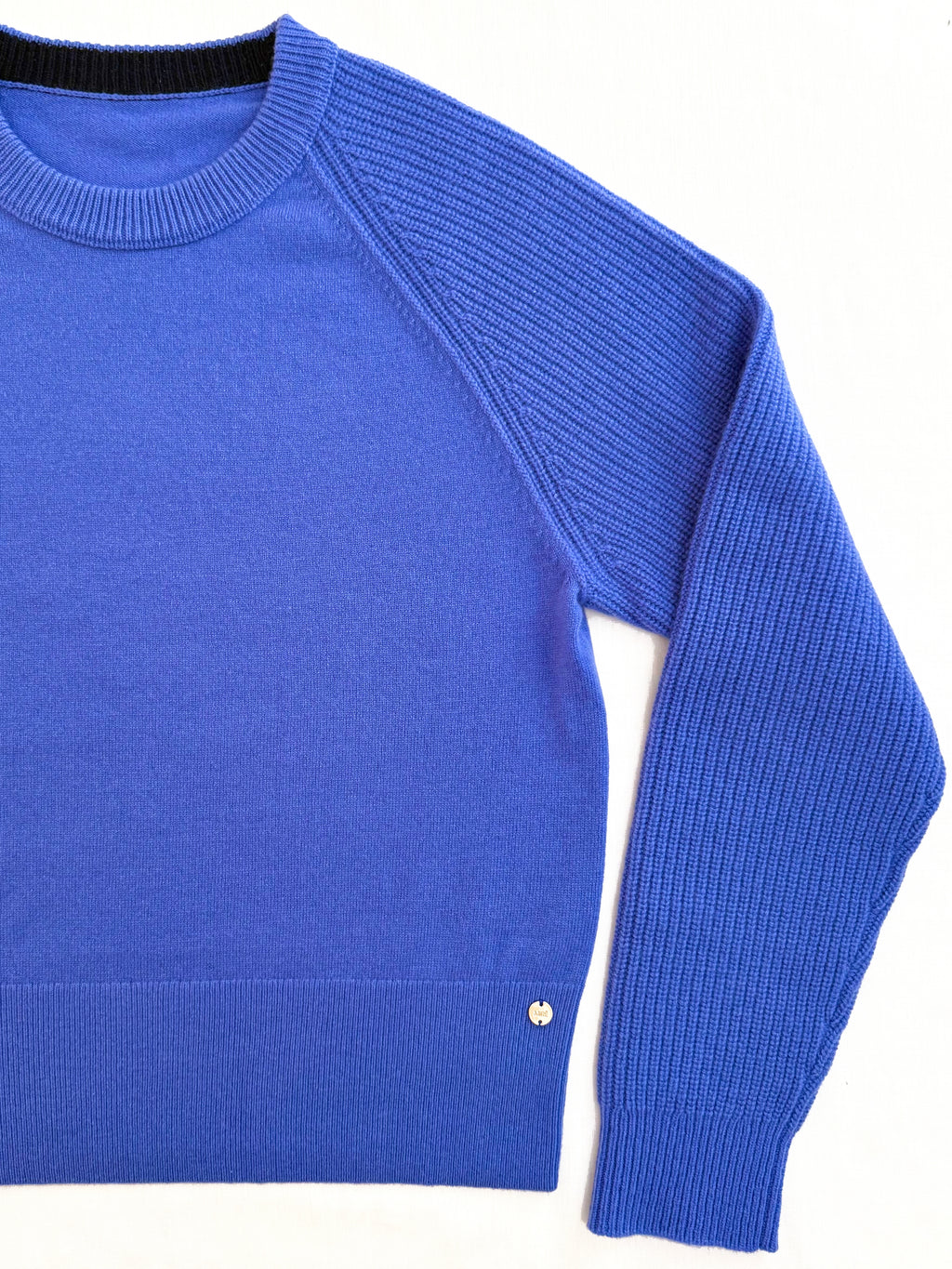 MIRÉ Cashmere Round Neck Sweater - Sky blue