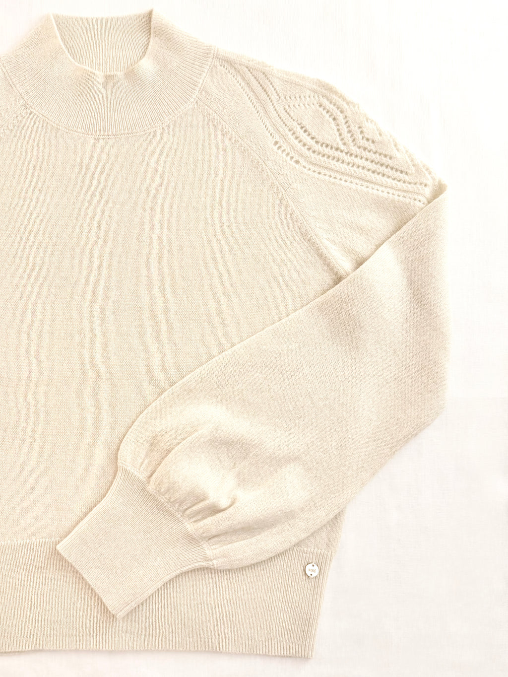 MIRÉ Cashmere Lurex Mock Neck Sweater - Ecru with gold lurex