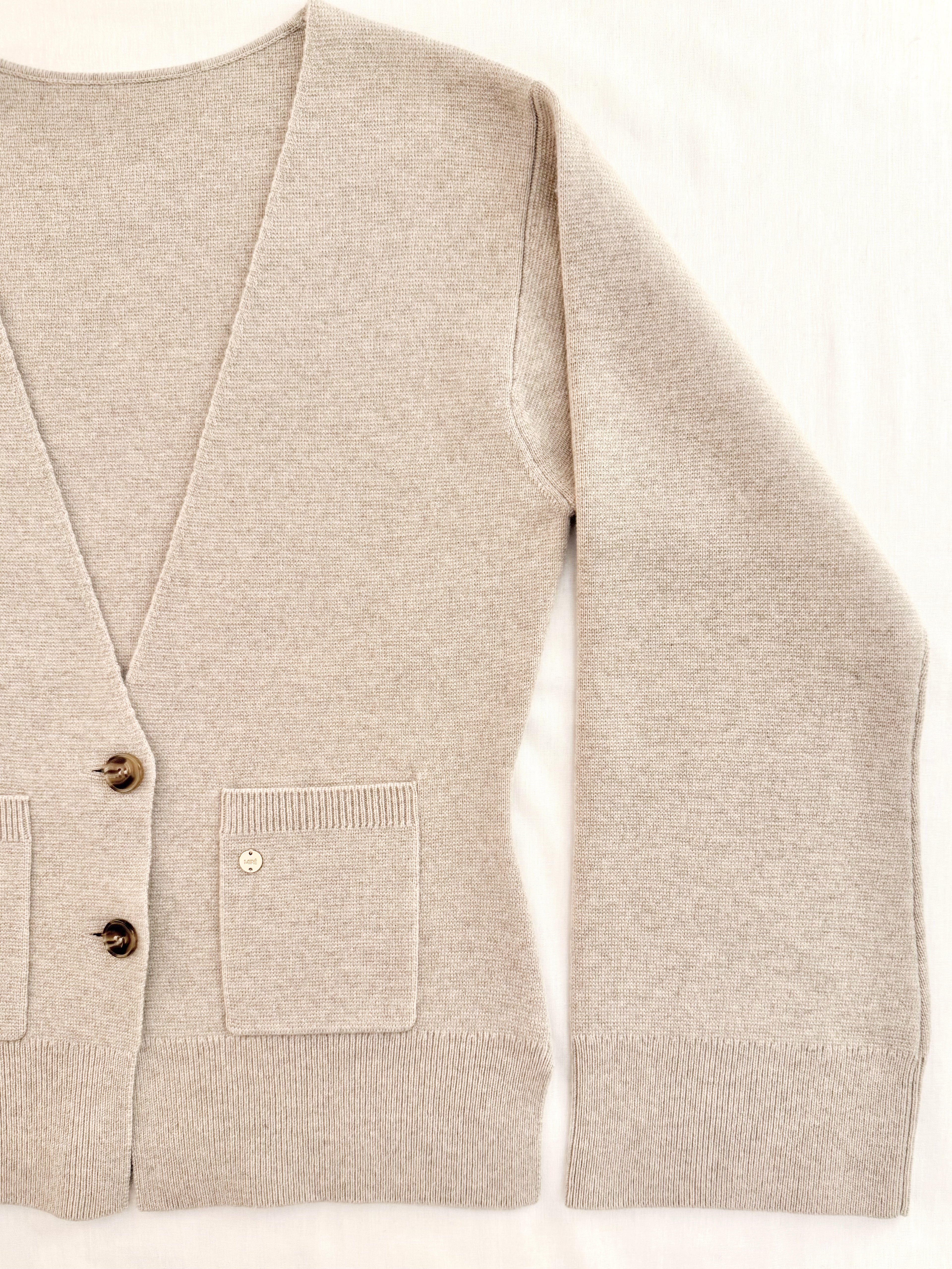 MIRÉ Cashmere Waisted Cardigan Jacket - Oat