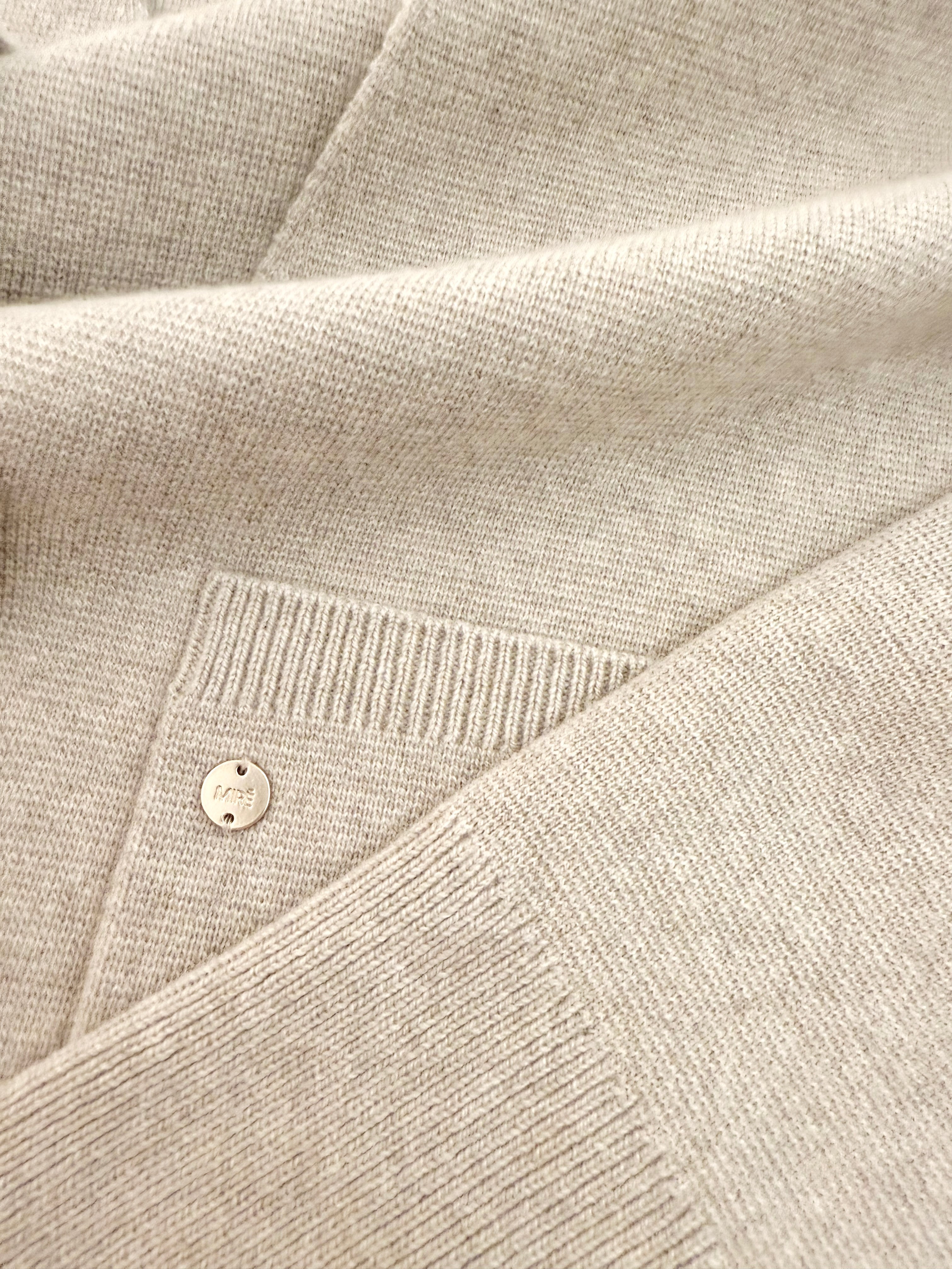 MIRÉ Cashmere Waisted Cardigan Jacket - Oat
