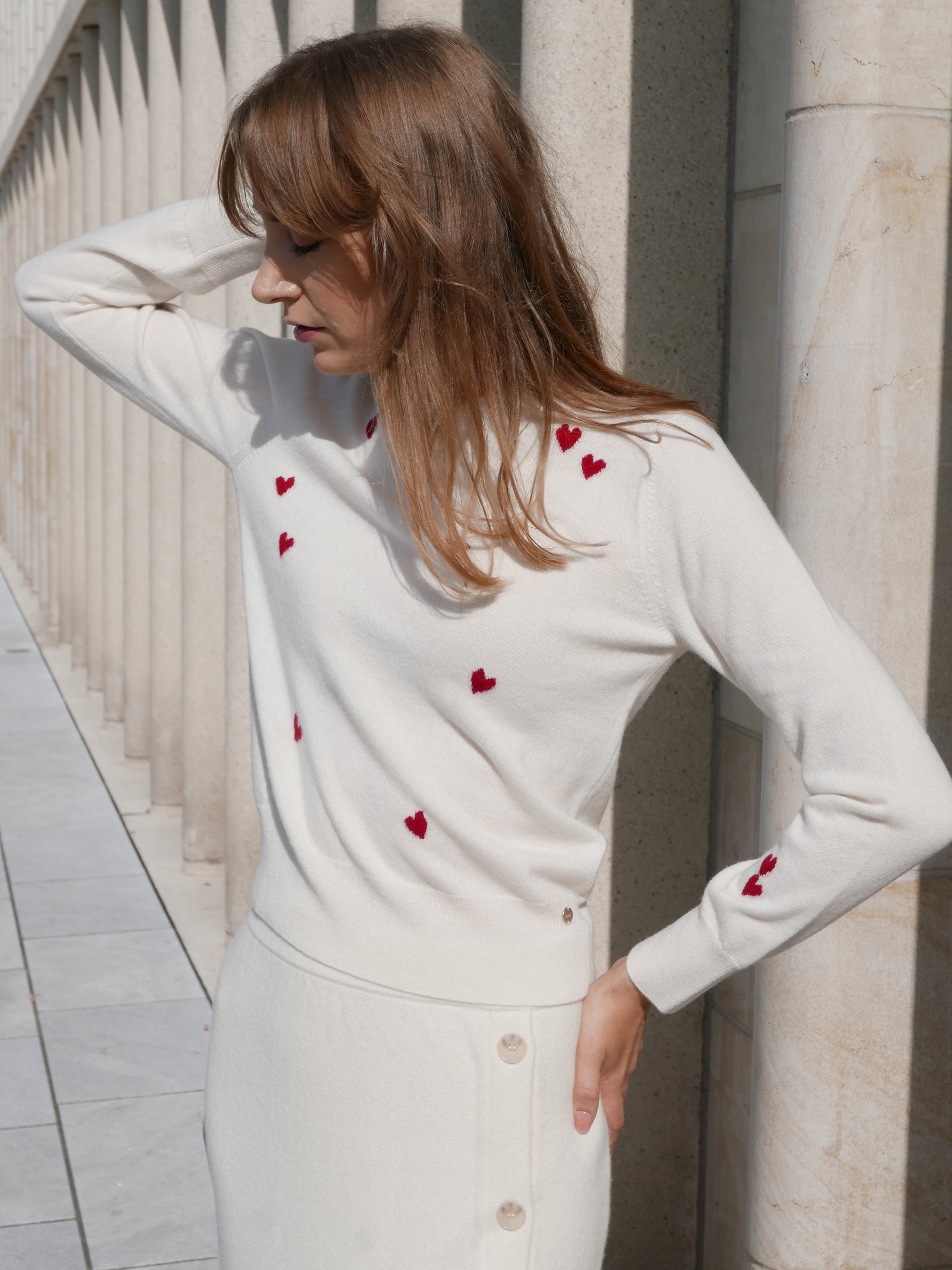 MIRÉ Cashmere Heart Intarsia Sweater - Ecru with red hearts