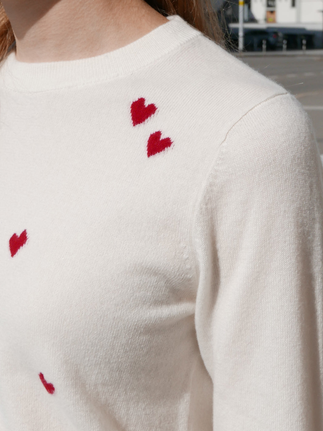MIRÉ Cashmere Heart Intarsia Sweater - Ecru with red hearts