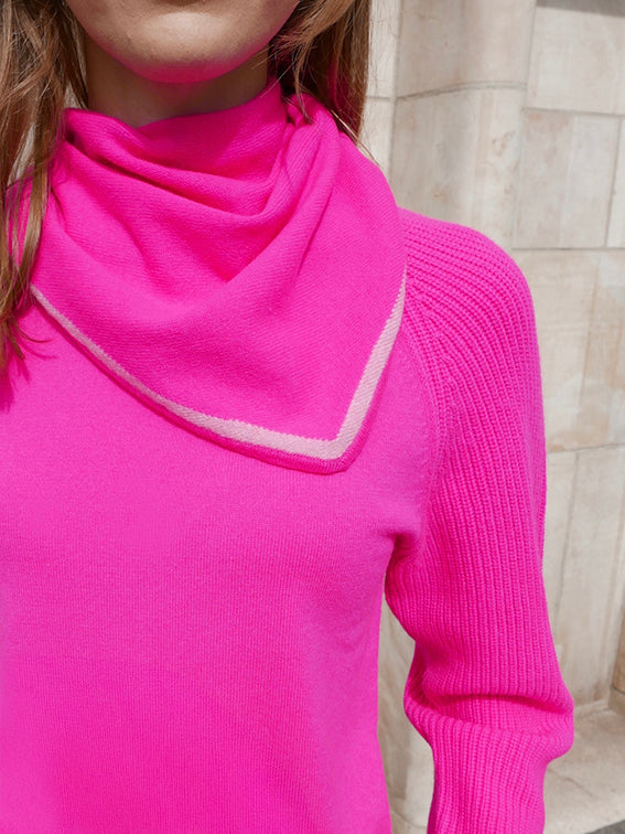 MIRÉ Cashmere Round Neck Sweater - Magenta