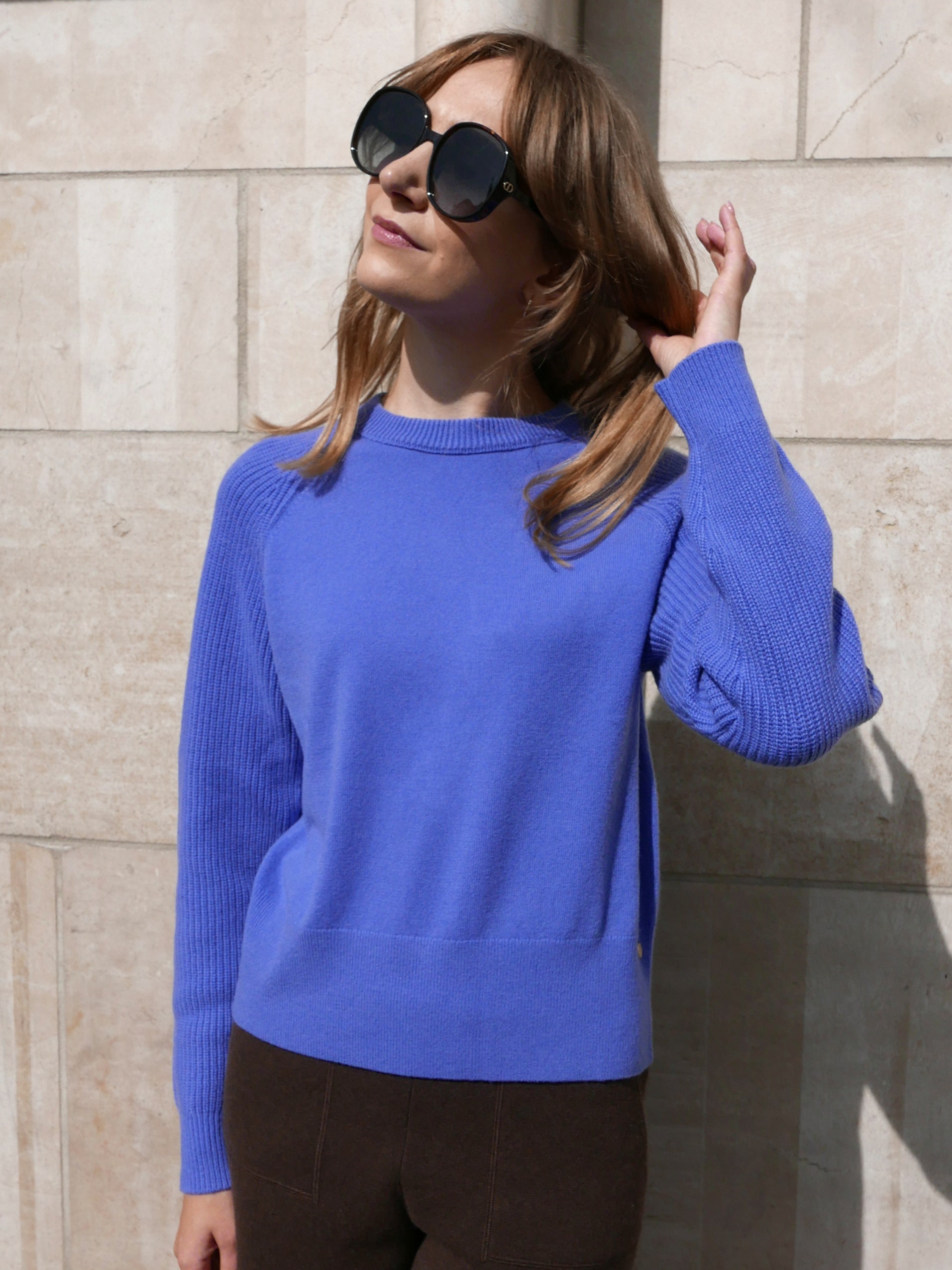 MIRÉ Cashmere Round Neck Sweater - Sky blue