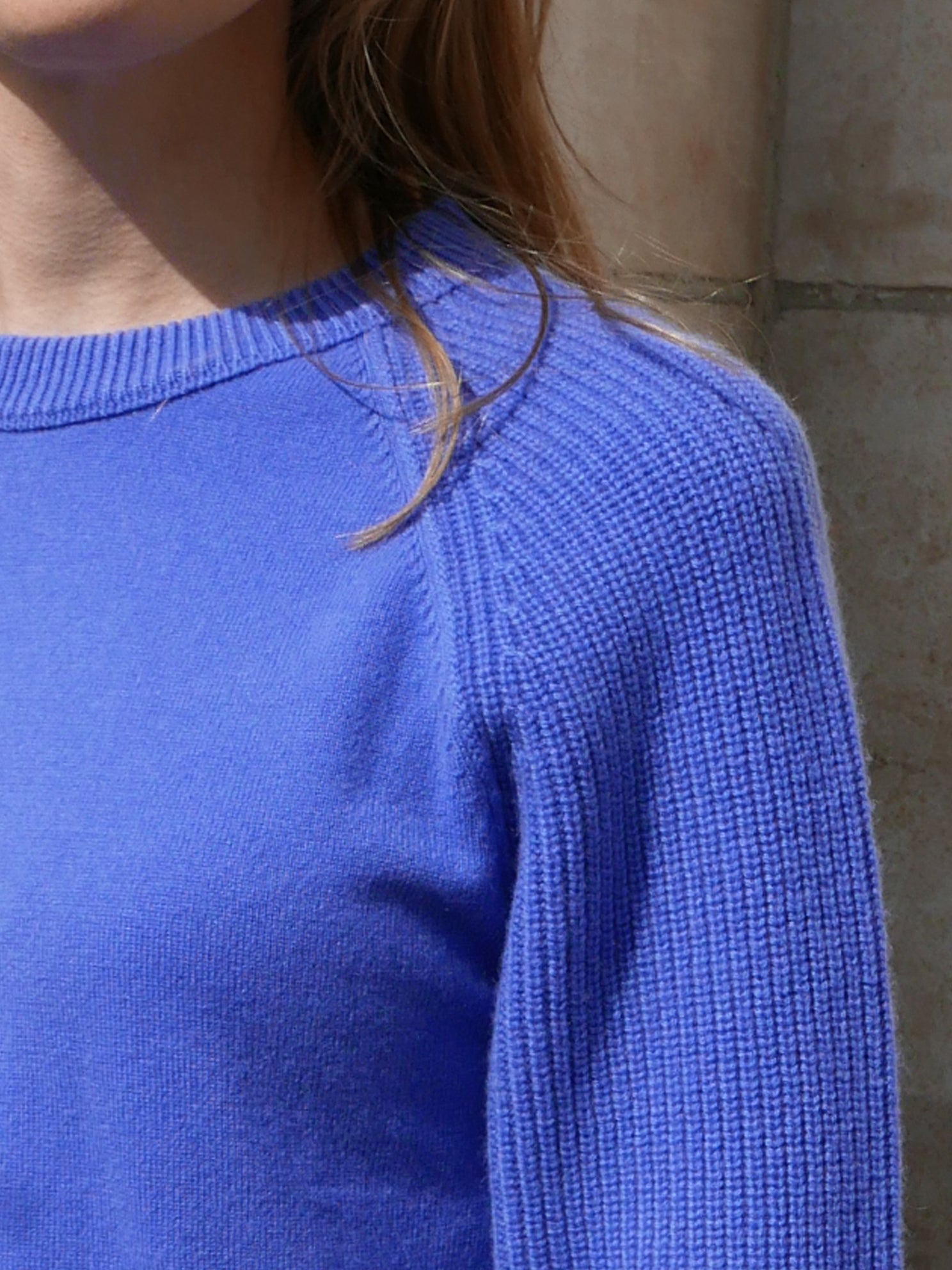 MIRÉ Cashmere Round Neck Sweater - Sky blue