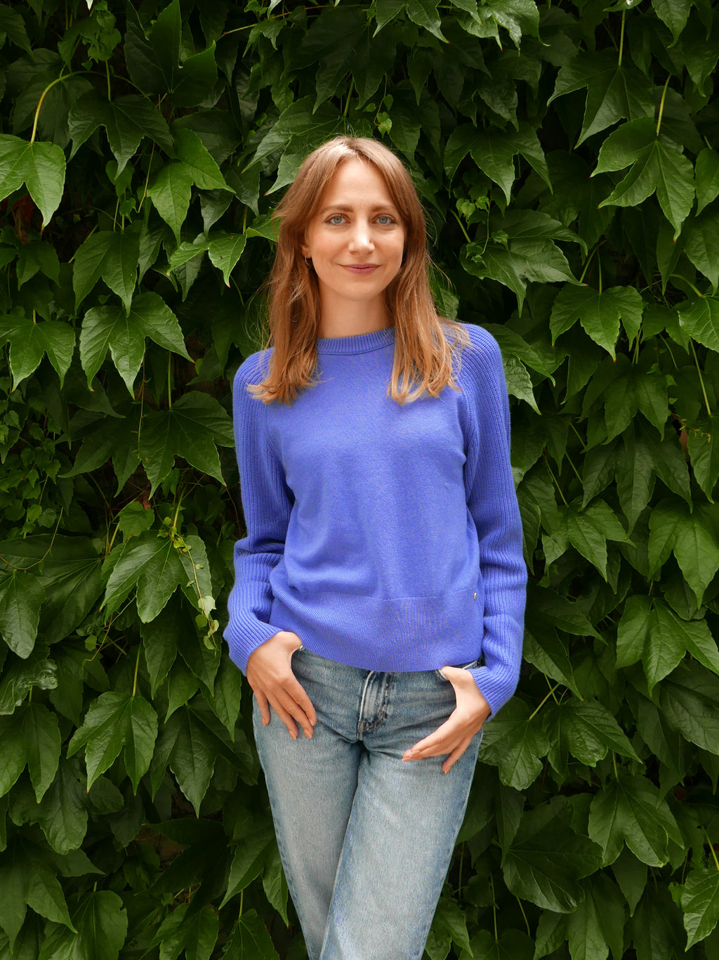 MIRÉ Cashmere Round Neck Sweater - Sky blue