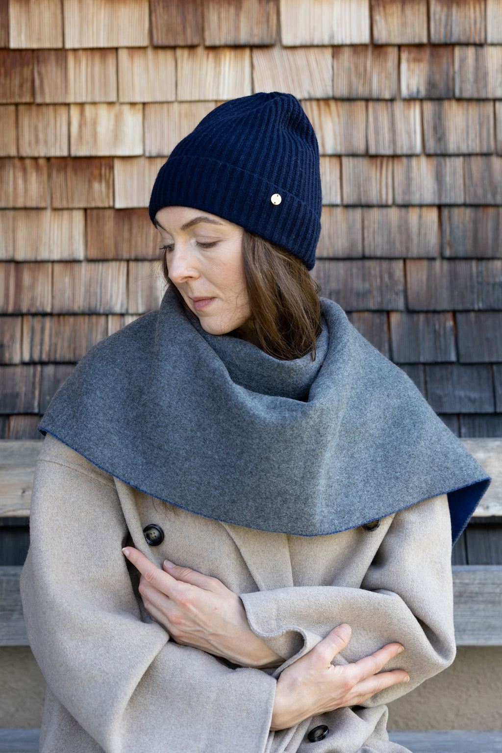 MIRÉ Cashmere Beanie - Navy