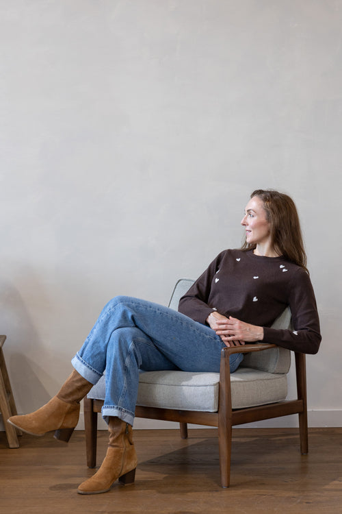 Pull en cachemire intarsia cœur MIRÉ - Marron avec cœurs écrus