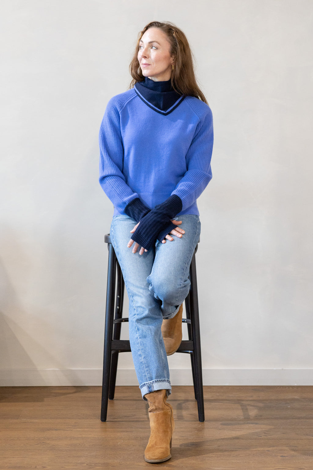 MIRÉ Cashmere Hand Warmers - Navy