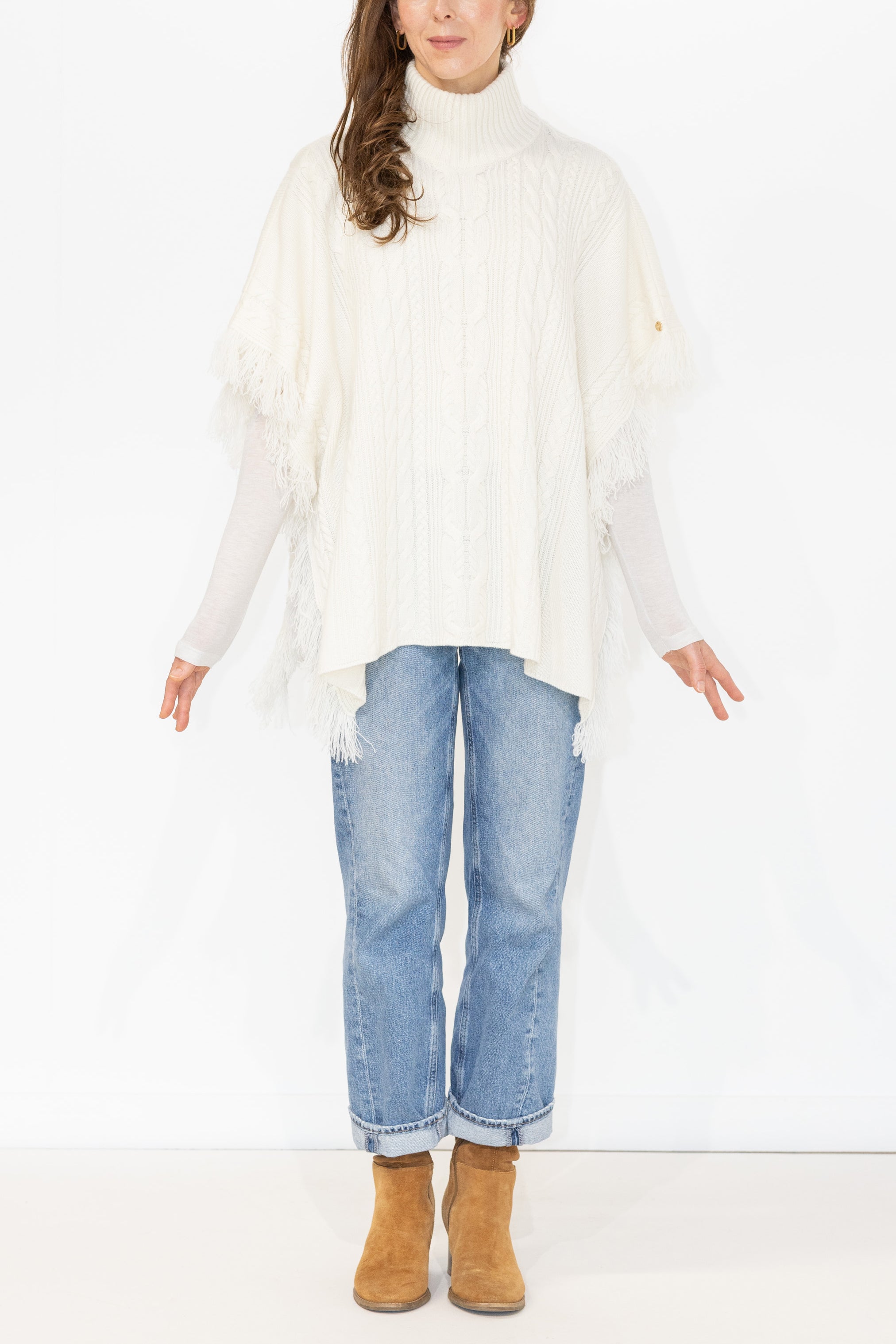 MIRÉ Cashmere Cable Cape - Ecru