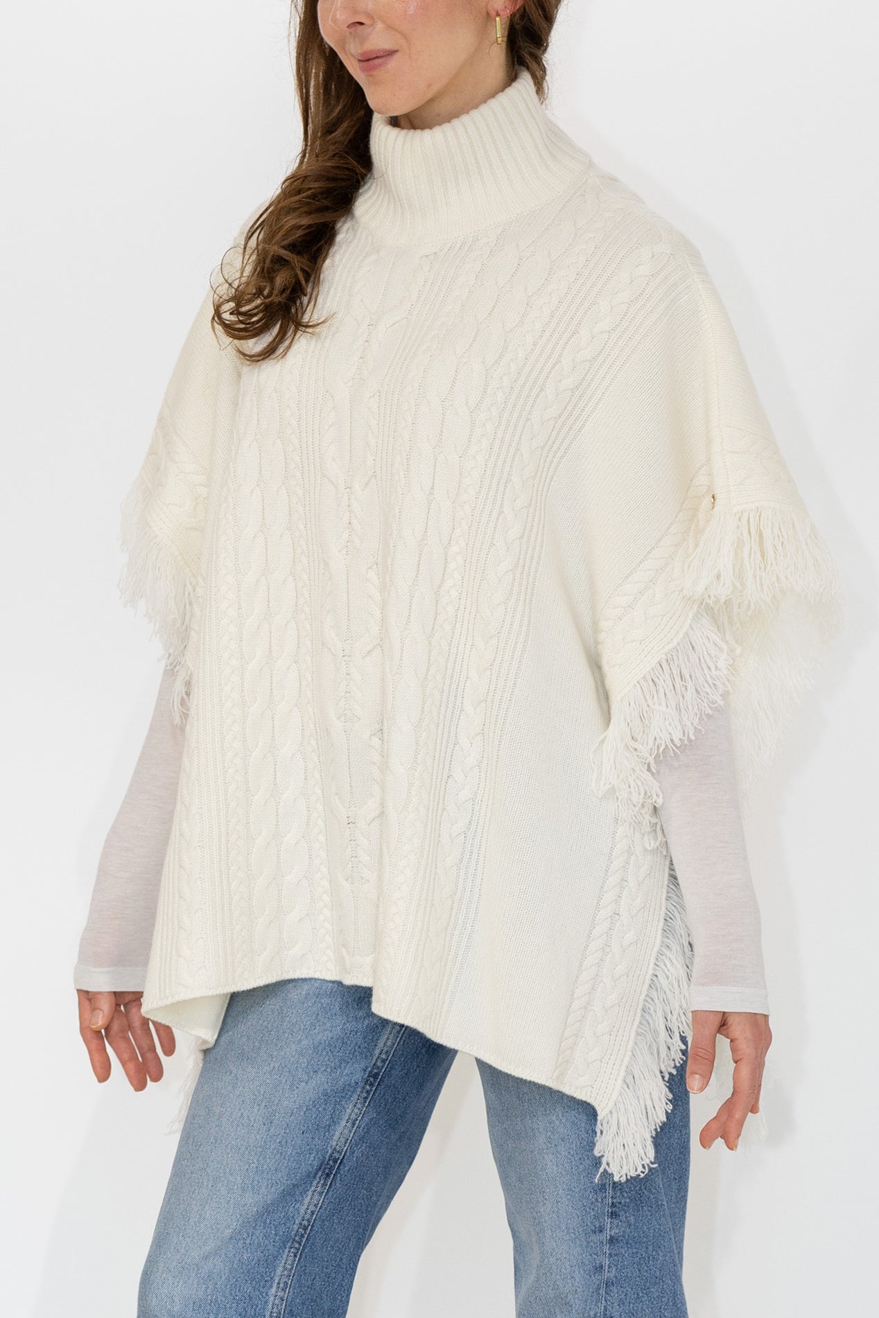 MIRÉ Cashmere Cable Cape - Ecru