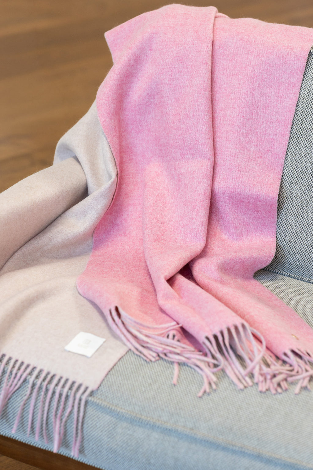MIRÉ Cashmere Double Face Shawl - Rose & Oat