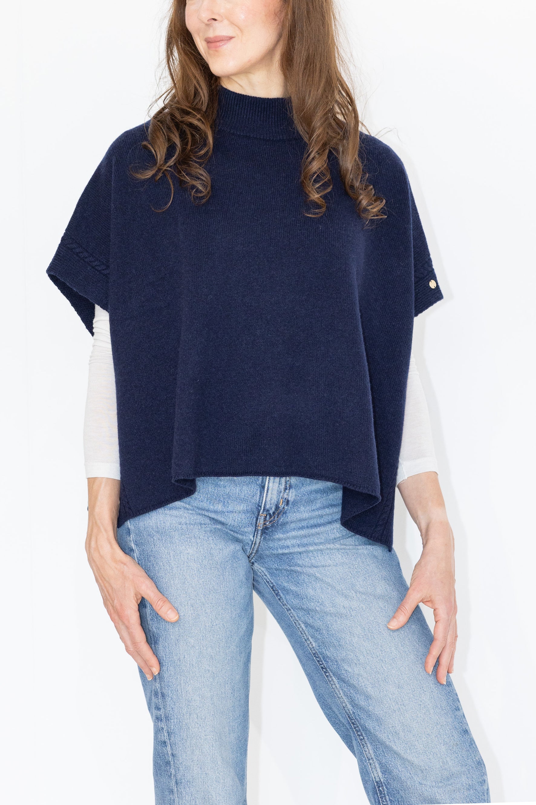 Pull en cachemire intarsia cœur MIRÉ - Écru avec cœurs rouges